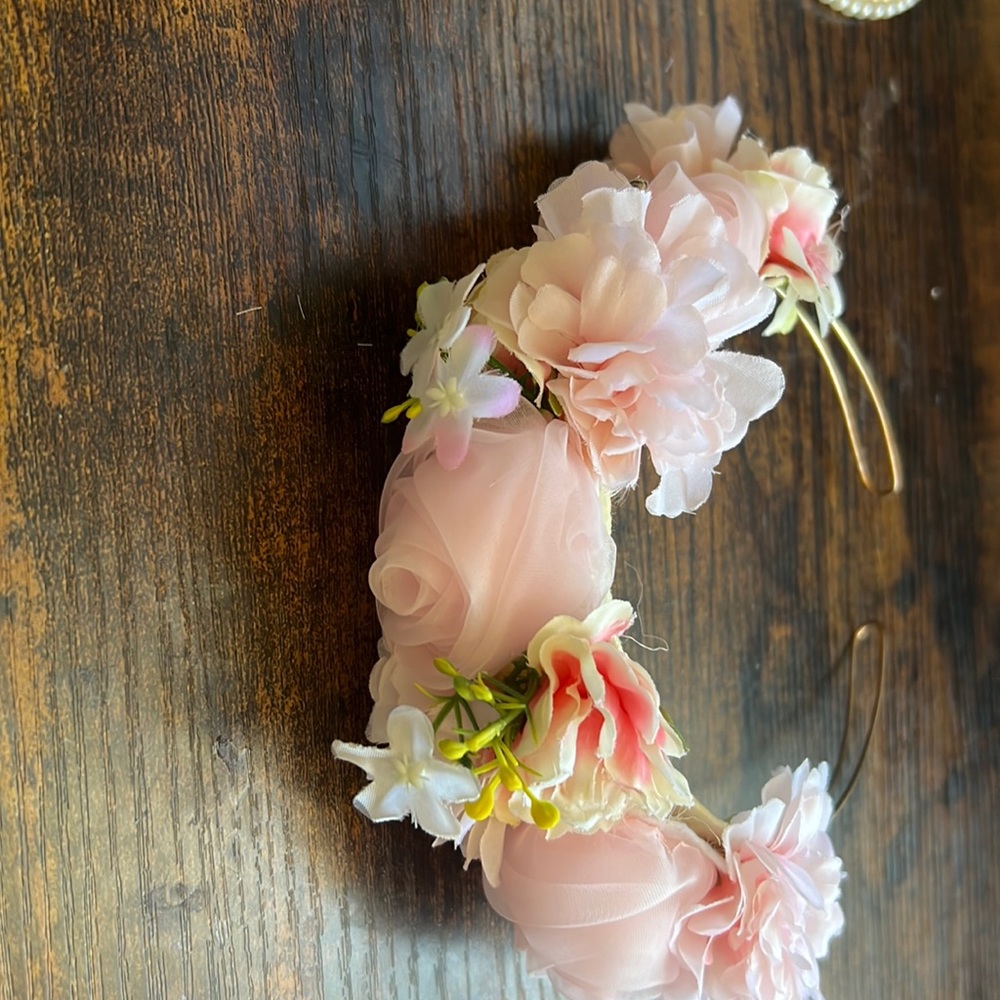 Girls flower headband pink and white